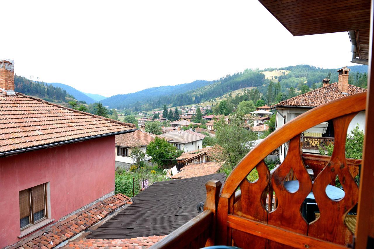 Guest House Mavrudieva Koprivshtitsa Exterior foto
